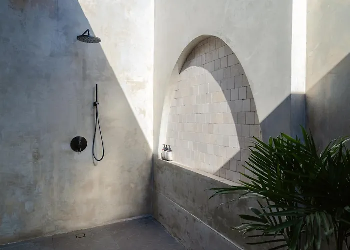 Hotel Casa Nova 3*
